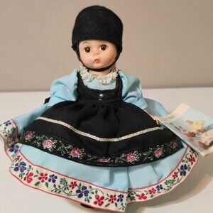 Vintage Madame Alexander Romania Rumania Doll in Original Box with Stand